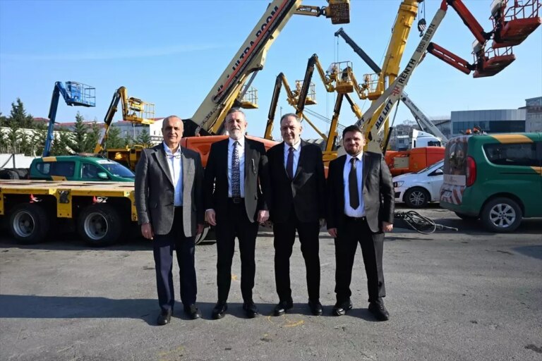 lesexpo-istanbulda-yuk-muhendisligi-fuari-Xq5bteWl.jpg