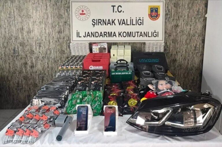 sirnakta-kacakcilik-operasyonu-26-gozalti-vQbPk58C.jpg