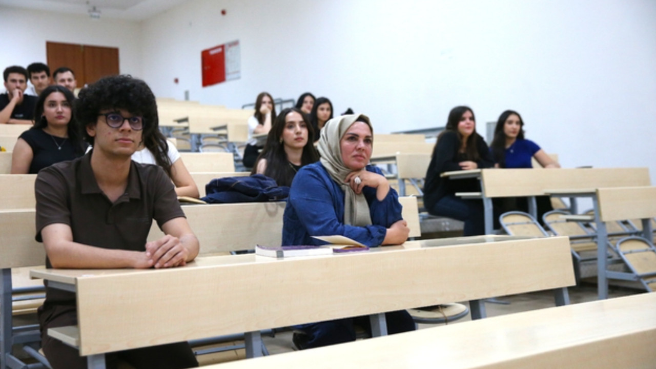 okuyup da avukat mi olacak dediler 44 yasinda universiteli oldu GEsvpU47