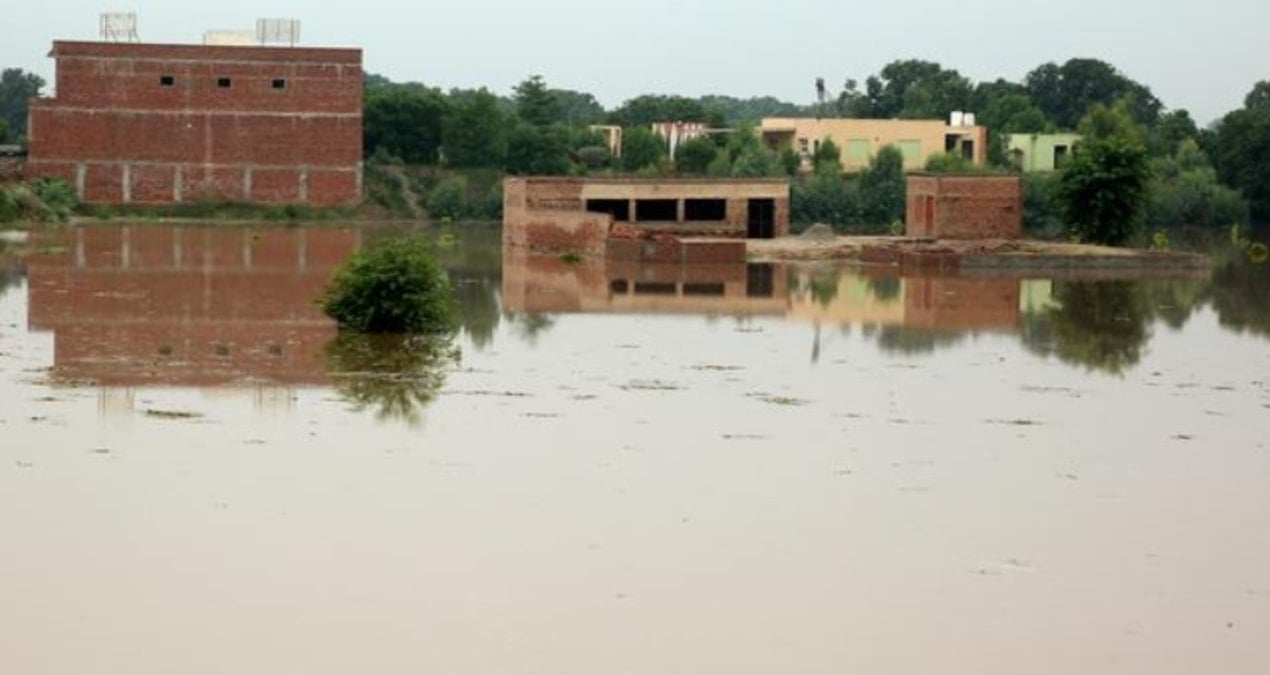 pakistanda sel riski 110 bin kisi tahliye edildi hT8dmcYv