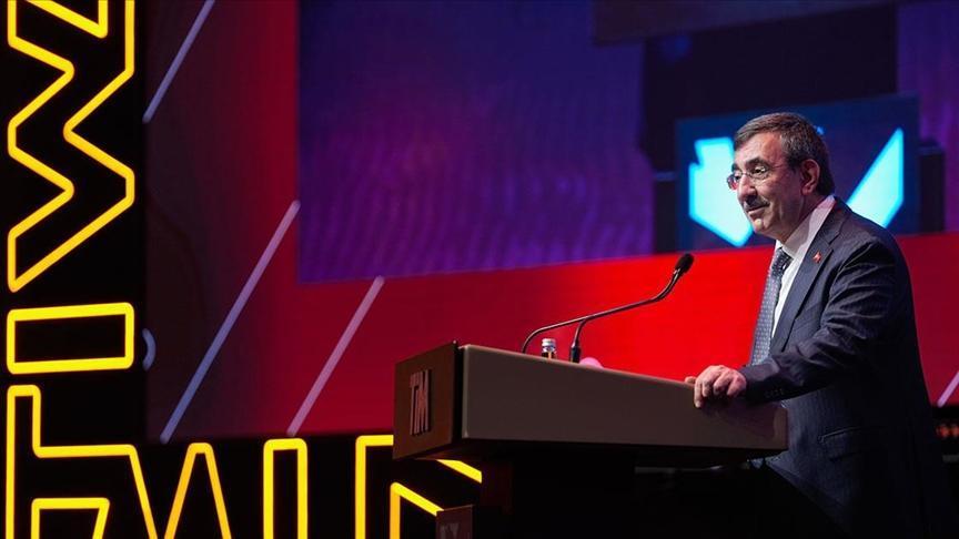 dunya ekonomisi yonunu ararken turkiye kararlilikla yoluna devam ediyor HGLqT22z