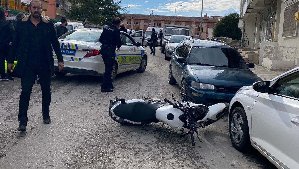 dur ihtarina uymadi 2 polis yaralandi uli3PeVv.jpg