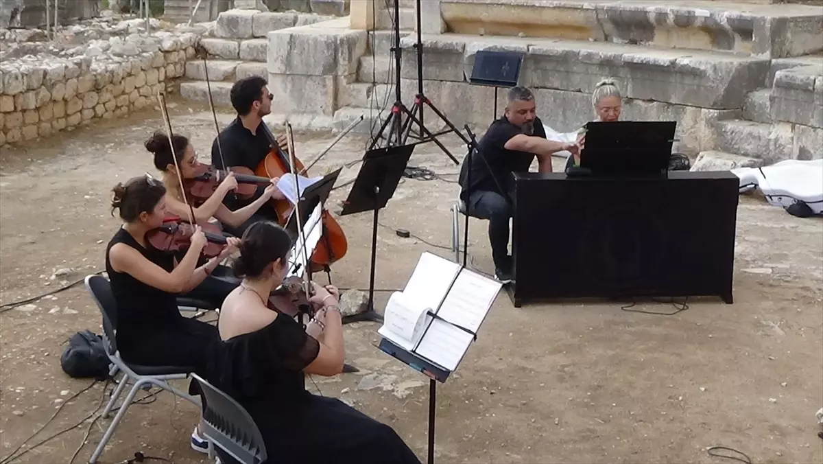 mersinde antik kent konserle senlendi yL9aYxL9