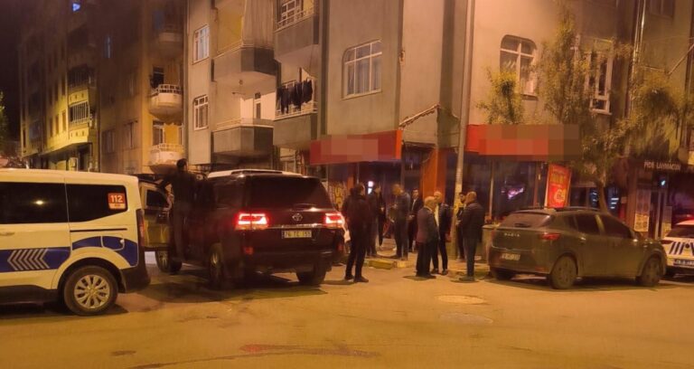 igdirda-korkunc-olay-silah-seslerinin-yukseldigi-evde-iki-cesetle-karsilastilar-29BqblNO