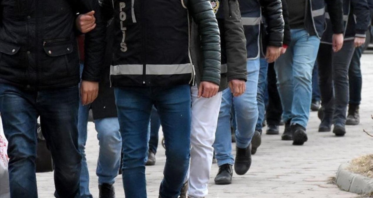 kandira-orman-isletme-sefliginde-arama-cok-sayida-gozalti-var-f3jUiHwW