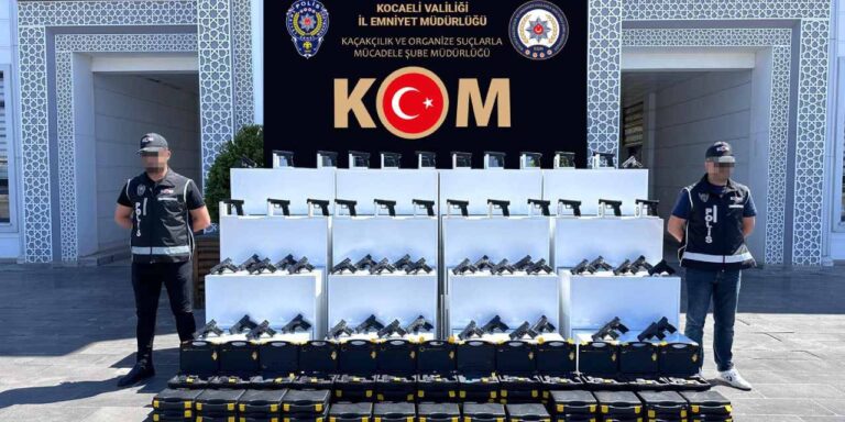 kocaelide-silah-kacakciligi-operasyonu-60-adet-ruhsatsiz-tabanca-yakalandi-CHdFprHA